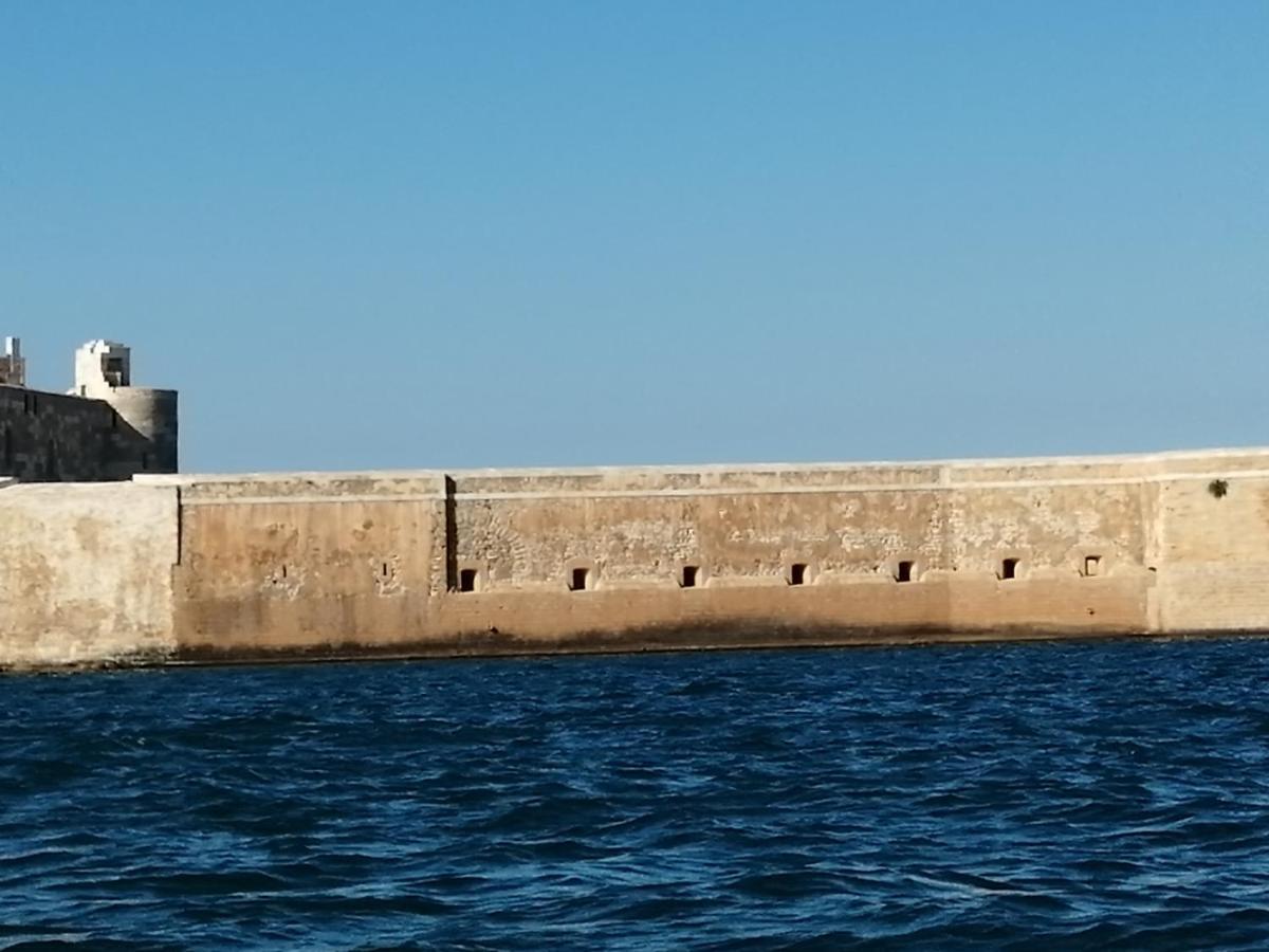 Pollon Room Ortigia Syracuse Buitenkant foto