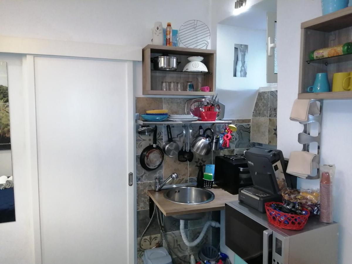 Pollon Room Ortigia Syracuse Buitenkant foto